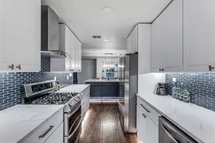 9026 Livenshire Dr, Dallas, TX 75238 - Photo 17