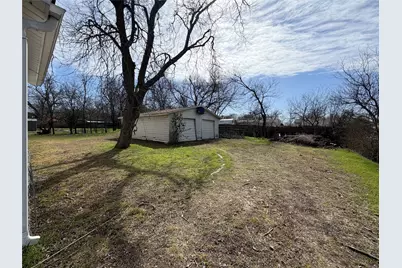 1613 Lexington Street, Waco, TX 76711 - Photo 11