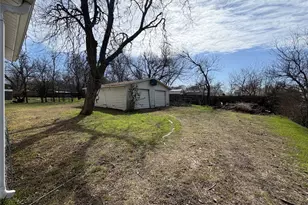 1613 Lexington St, Waco, TX 76711 - Photo 11