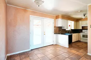 424 W Anita St, Sherman, TX 75092 - Photo 11