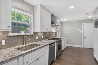 6842 Arboreal Drive, Dallas, TX 75231 - Photo 11