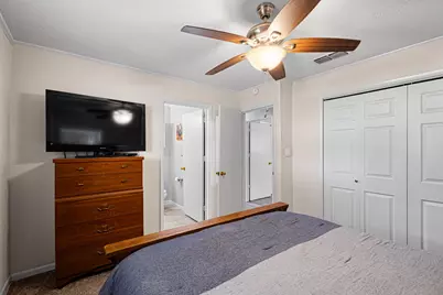 818 Country Club Road, Bowie, TX 76230 - Photo 19