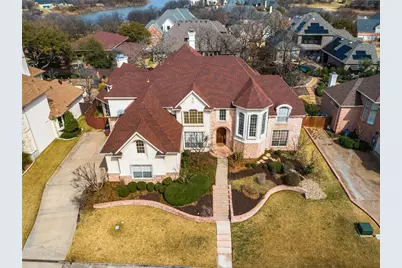 2802 Woodlake Court, Highland Village, TX 75077 - Photo 3