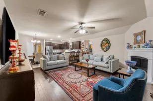 201 Whitman Dr, McKinney, TX 75072 - Photo 5