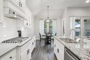 7804 Lewisville Ln, McKinney, TX 75071 - Photo 17