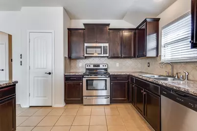 1217 Lambert Drive, Princeton, TX 75407 - Photo 11