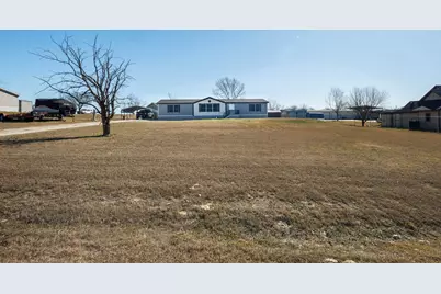 9204 Montana Street, Joshua, TX 76058 - Photo 3