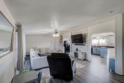 9204 Montana Street, Joshua, TX 76058 - Photo 5