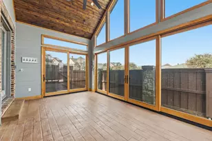 1025 Lady Lore Ln, Lewisville, TX 75056 - Photo 37