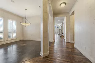 1025 Lady Lore Ln, Lewisville, TX 75056 - Photo 5