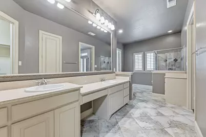 1025 Lady Lore Lane, Lewisville, TX 75056 - Photo 9