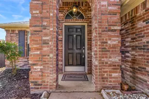 2720 Hilcroft Ave, Denton, TX 76210 - Photo 3