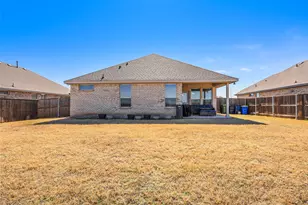 1331 Madeline Ln, Krum, TX 76249 - Photo 23