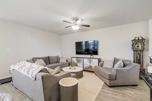 1331 Madeline Ln, Krum, TX 76249 - Photo 7