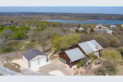 229 Southside Drive, Gainesville, TX 76240 - Photo 31