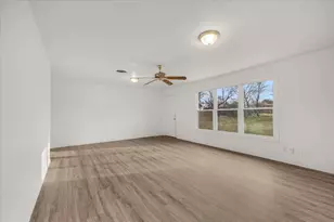 4328 Mackey Dr, North Richland Hills, TX 76180 - Photo 5