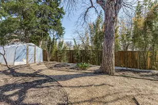 8024 Hunnicut Rd, Dallas, TX 75228 - Photo 11