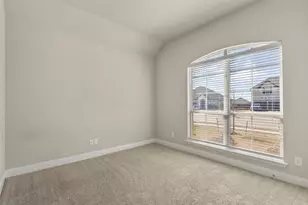 104 Colonial Dr, Joshua, TX 76058 - Photo 25