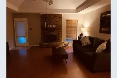 1126 Woodrow Drive, Lewisville, TX 75067 - Photo 9