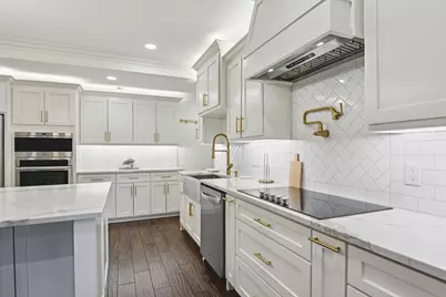 720 Calumet Avenue, Cockrell Hill, TX 75211 - Photo 5