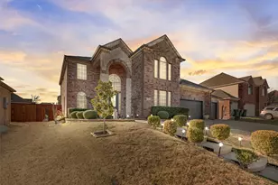 723 Creekstone Dr, Cedar Hill, TX 75104 - Photo 1