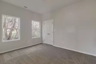 1649 E Terrell Ave, Fort Worth, TX 76104 - Photo 25