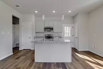 1649 E Terrell Avenue, Fort Worth, TX 76104 - Photo 11