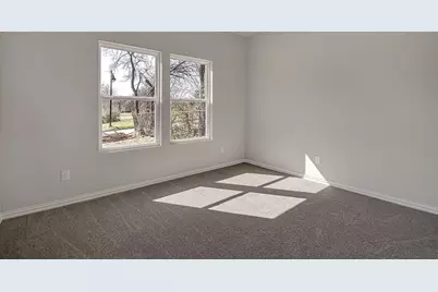 1649 E Terrell Avenue, Fort Worth, TX 76104 - Photo 21