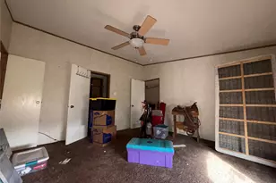 100 Live Oak St, Sanctuary, TX 76020 - Photo 5