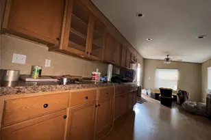 100 Live Oak St, Sanctuary, TX 76020 - Photo 17