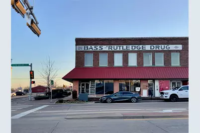 201 W Moore Avenue, Terrell, TX 75160 - Photo 3