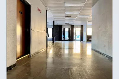 201 W Moore Avenue, Terrell, TX 75160 - Photo 25