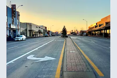 201 W Moore Avenue, Terrell, TX 75160 - Photo 11