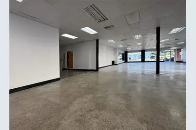 201 W Moore Avenue, Terrell, TX 75160 - Photo 11