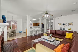 4616 Parkmount Dr, Fort Worth, TX 76137 - Photo 5