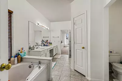 4616 Parkmount Drive, Fort Worth, TX 76137 - Photo 15