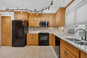 6329 Rustic Glen Dr, Garland, TX 75043 - Photo 11