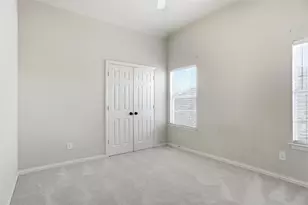 10333 Franklin Dr, Providence Village, TX 76227 - Photo 17