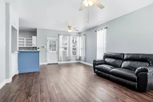 10333 Franklin Dr, Providence Village, TX 76227 - Photo 3
