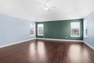 10333 Franklin Dr, Providence Village, TX 76227 - Photo 19