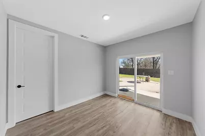 1510 S Lindsay, Gainesville, TX 76240 - Photo 17