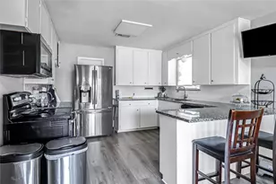 2904 Yates St, Fort Worth, TX 76133 - Photo 7