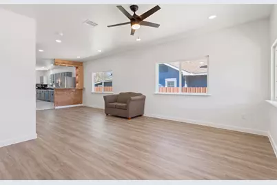 715 E Main Street, Mexia, TX 76667 - Photo 7