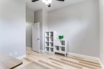 412 Red Castle Drive, Lewisville, TX 75056 - Photo 25