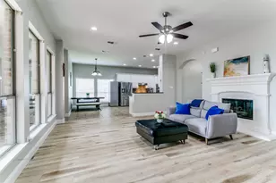 412 Red Castle Dr, Lewisville, TX 75056 - Photo 11