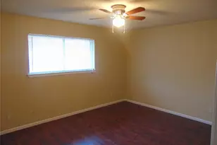 7233 Martha Ln, Fort Worth, TX 76112 - Photo 3