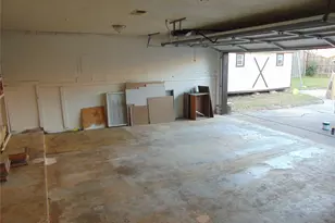 7233 Martha Ln, Fort Worth, TX 76112 - Photo 35