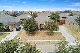 401 Komron Ct, Prosper, TX 75078 - Photo 31
