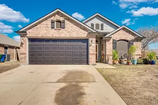 104 Coyote Run, Waxahachie, TX 75165 - Photo 1