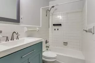 1404 Ravenwood Dr, Arlington, TX 76013 - Photo 11